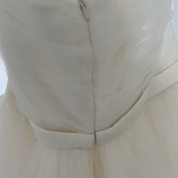 Reem Acra “I’m Romantic” bridal gown - Picture 4 of 6